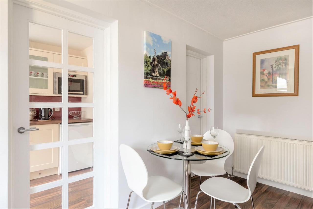 Stunning 1 Bed At Holyrood Palace & Arthurs Seat Edimburgo Exterior foto