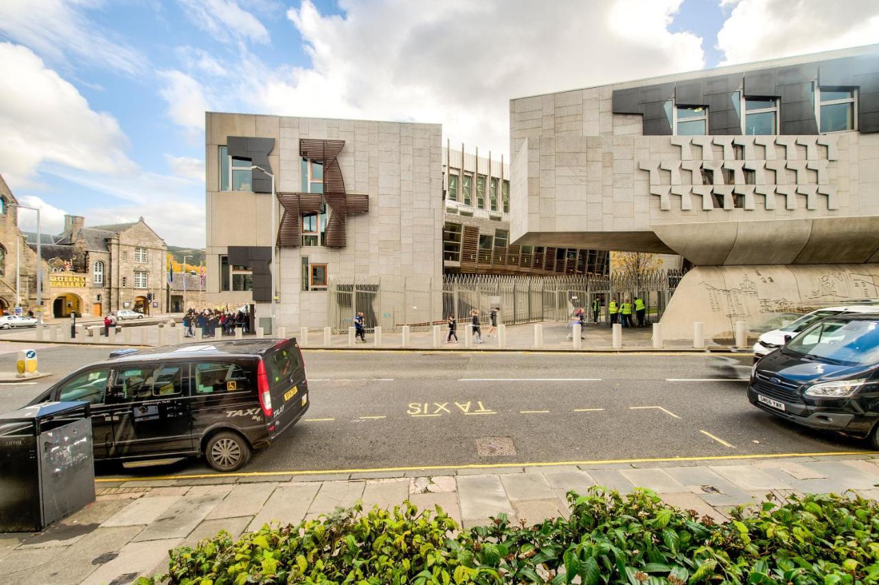 Stunning 1 Bed At Holyrood Palace & Arthurs Seat Edimburgo Exterior foto